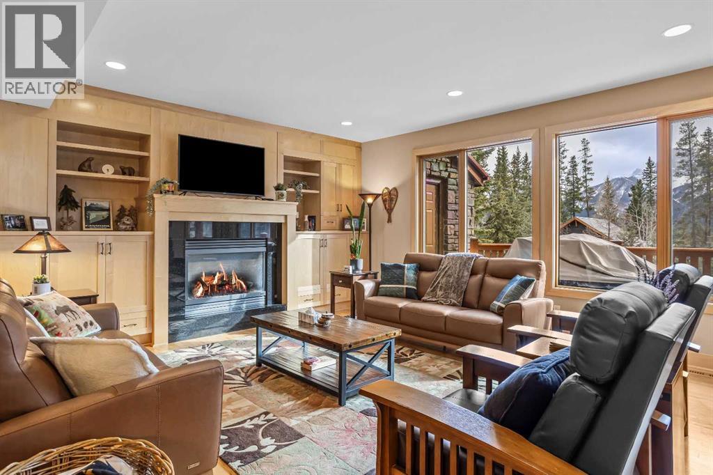 4, 124 Silvertip Ridge