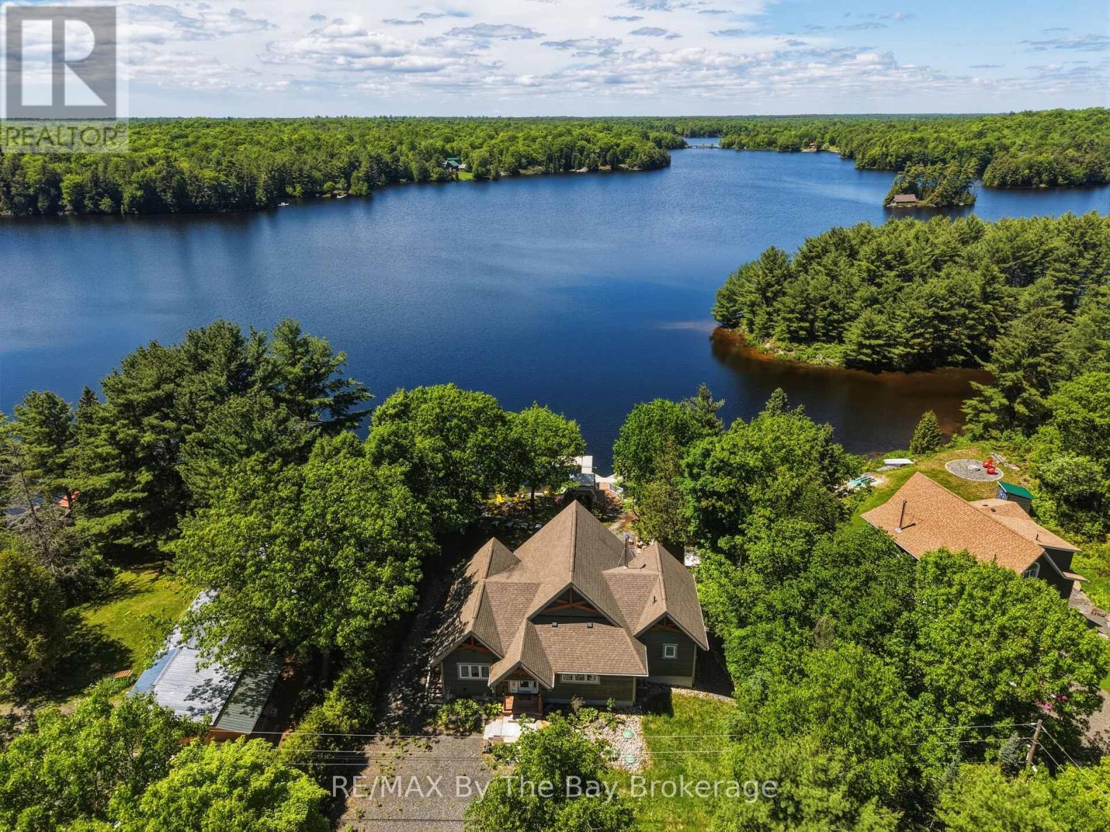 61 MCKELLAR LAKE ROAD