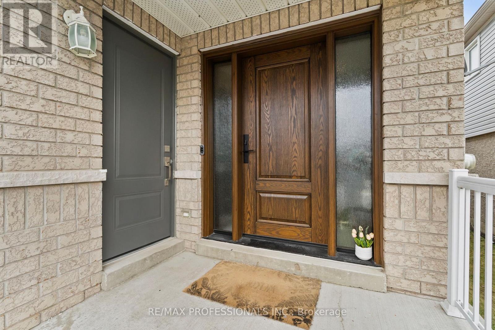 135 PROFESSOR DAY DRIVE