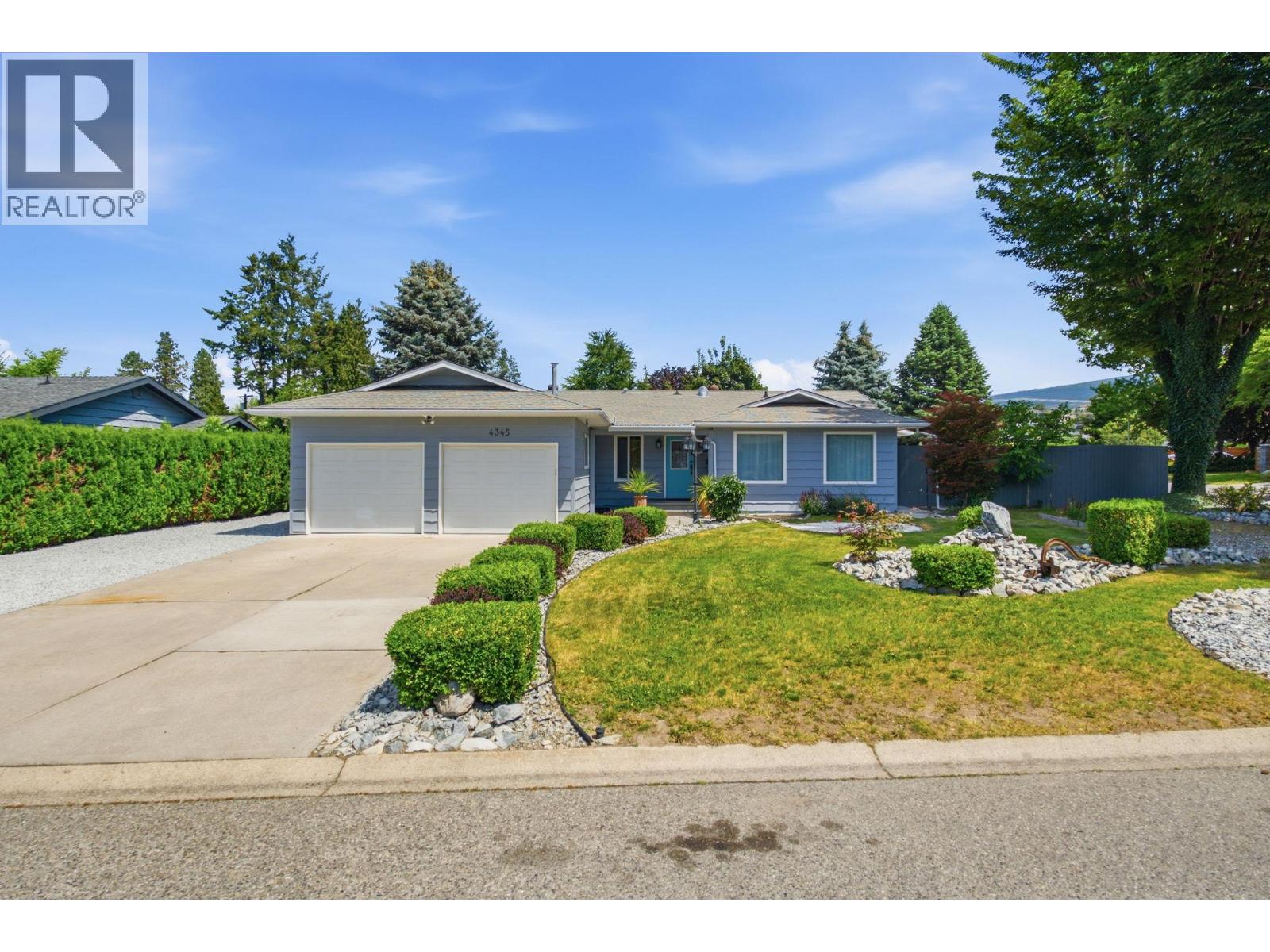 4345 Dunvegan Court