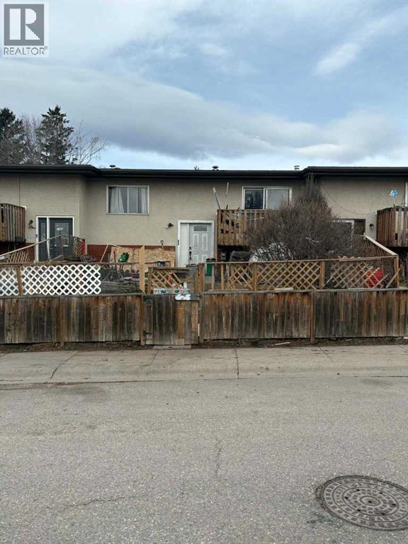 716B Raynard Crescent SE