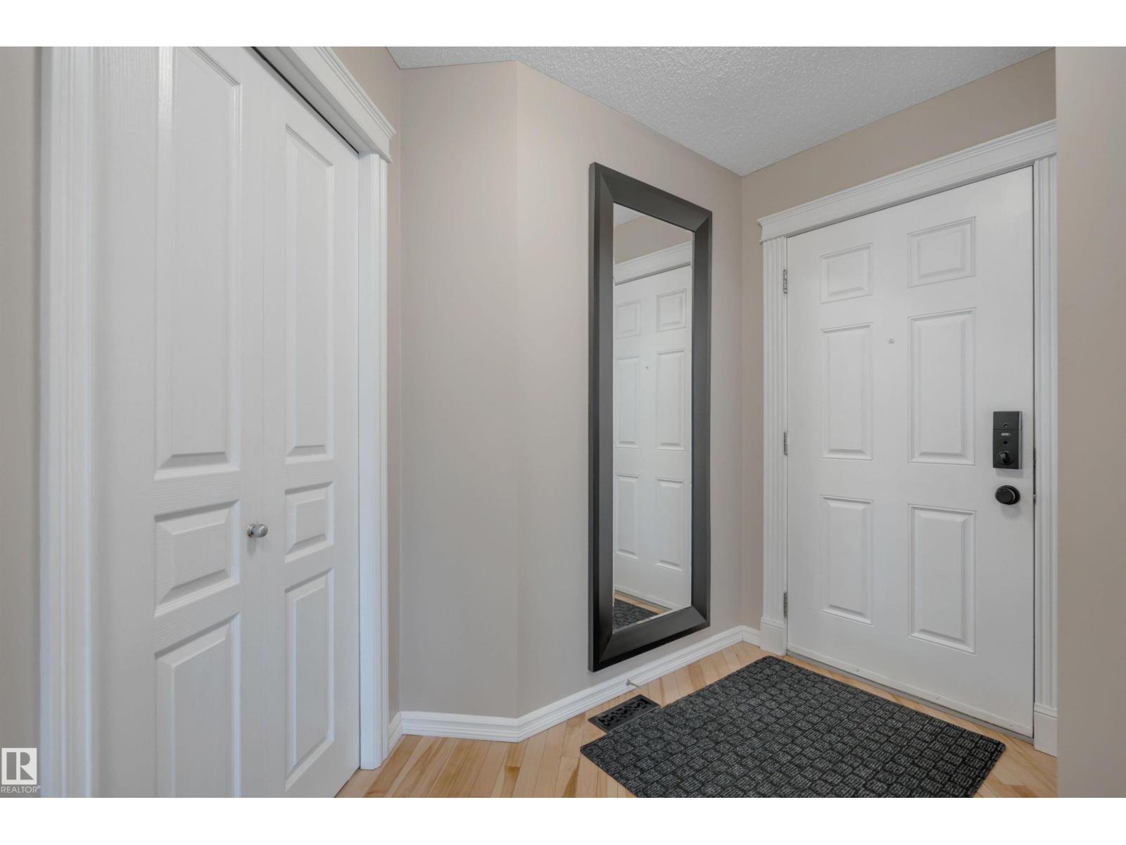 17632 87 ST NW