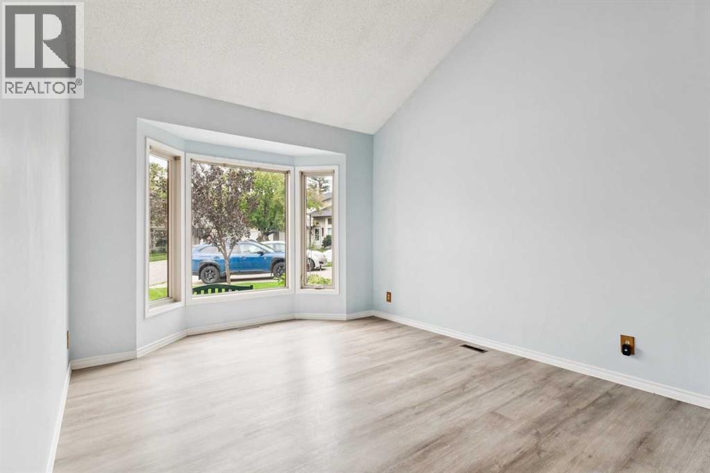 131 Macewan Glen Place NW