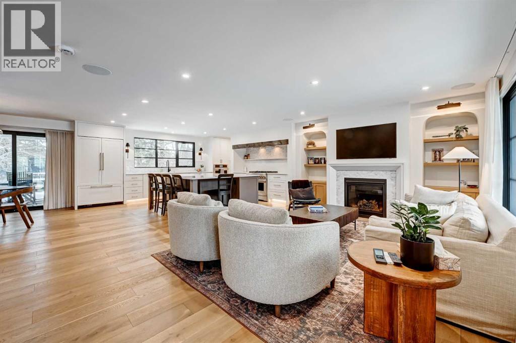 6755 Livingstone Drive SW