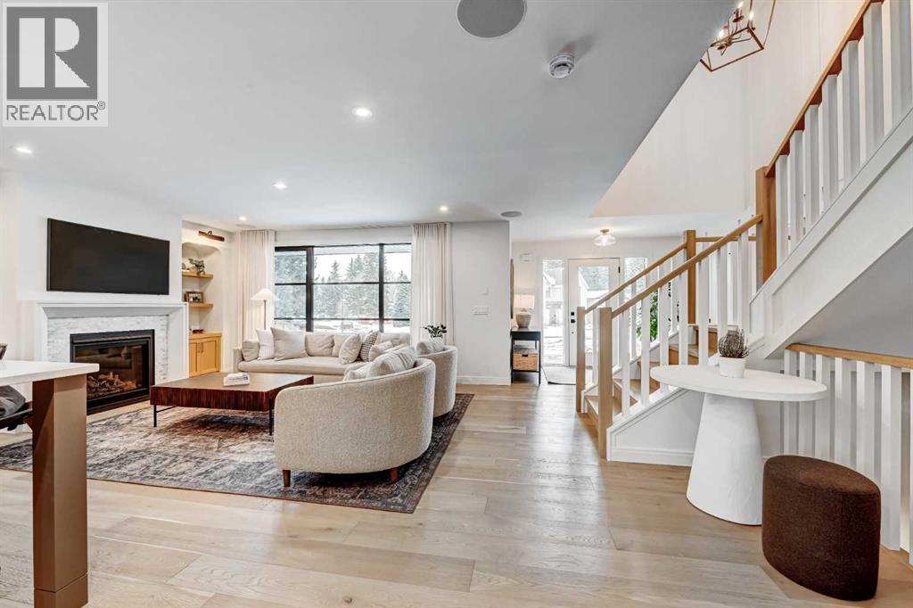 6755 Livingstone Drive SW