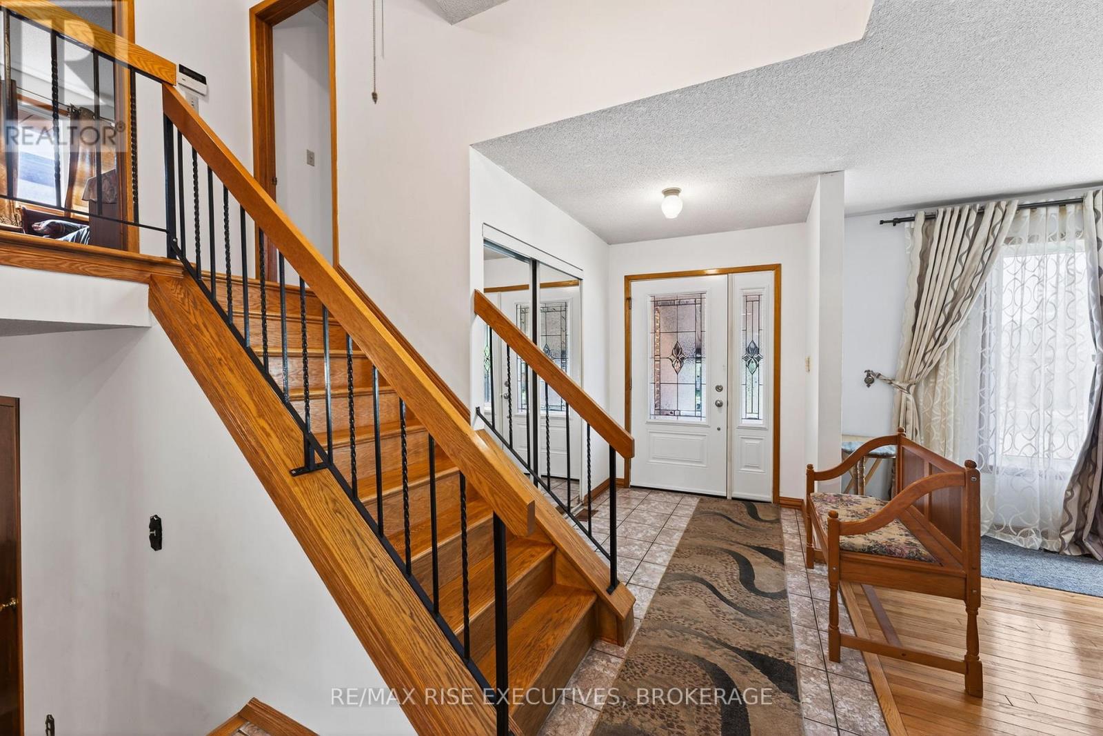 891 SANDRINGHAM PLACE