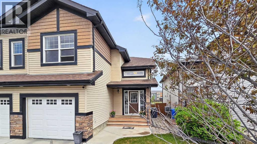 751 Silkstone Close W