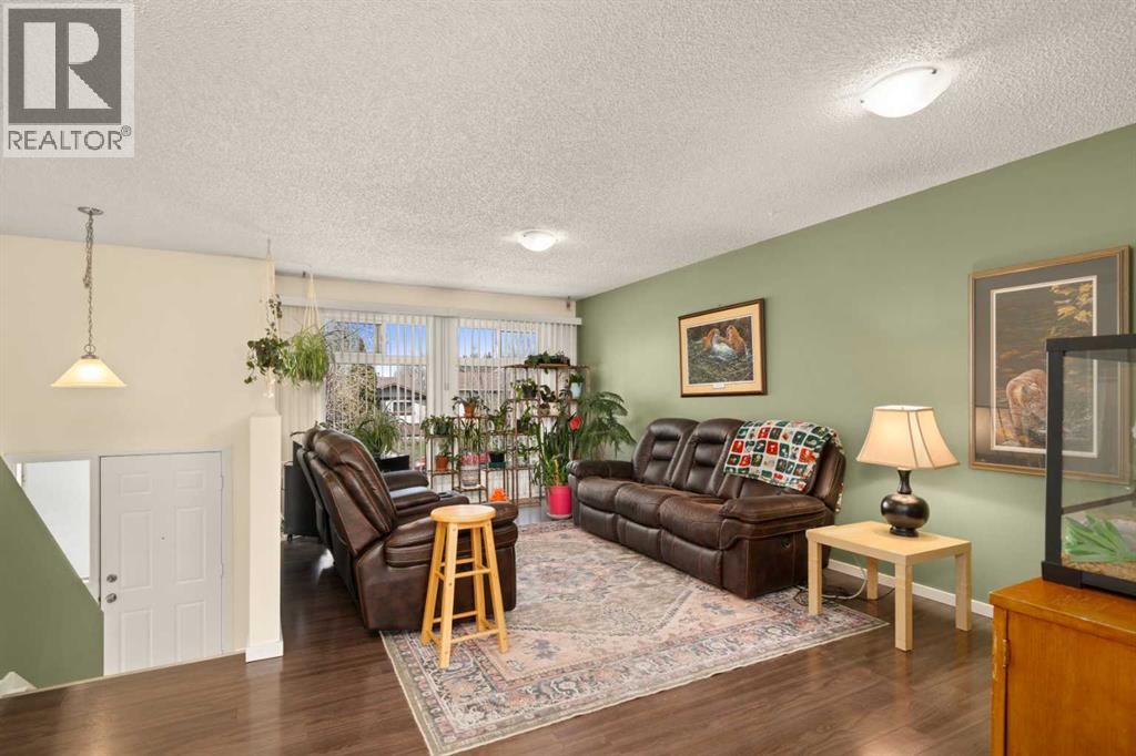 75 Bedford Drive NE