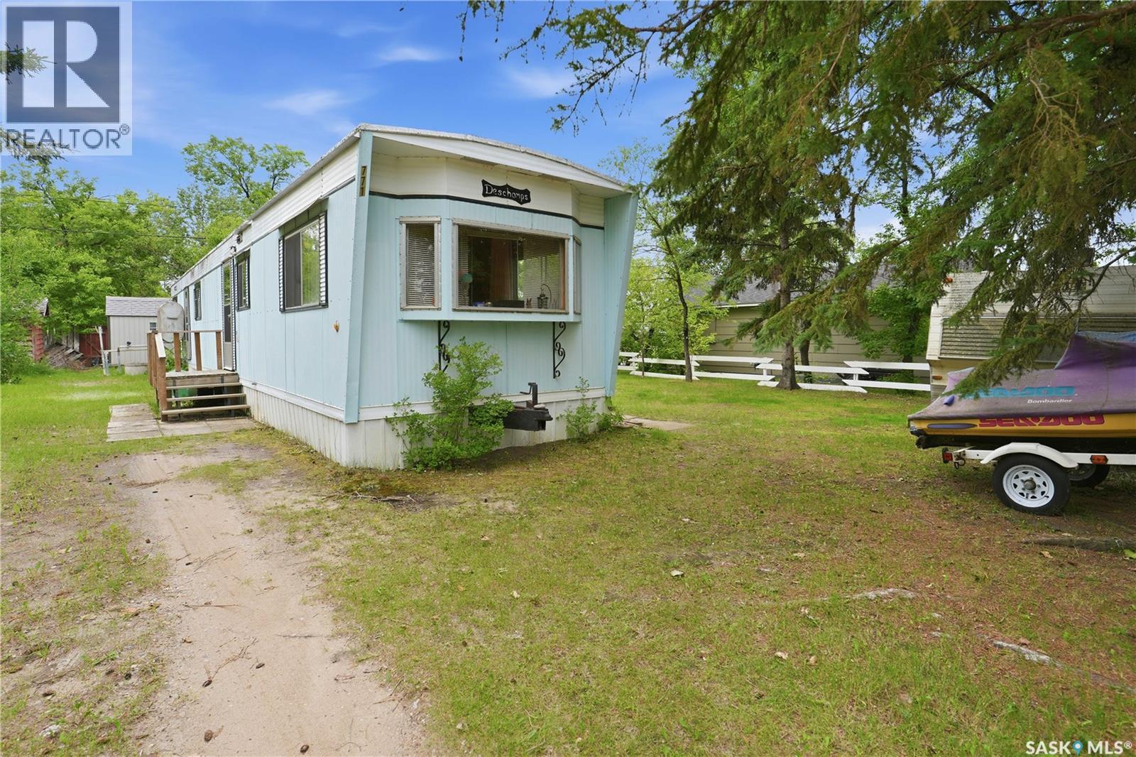771 Joseph CRESCENT