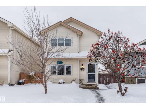 425 KIRKPATRICK CR NW Edmonton AB T6L5C9