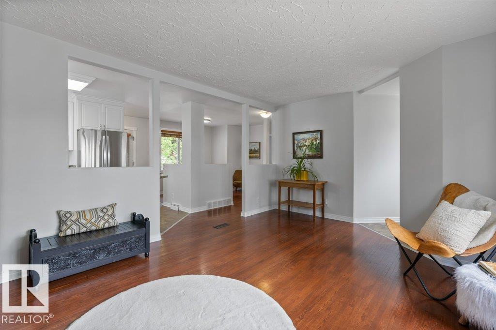 13056 SHERBROOKE AV NW