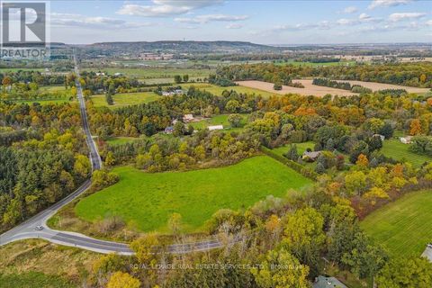 9 WALKERS LINE Burlington ON L7M4G1