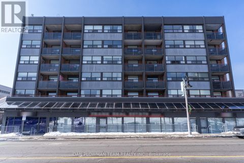 501 - 80 ATHOL STREET E Oshawa (Central) ON L1H8B7