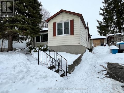 33 BALDWIN LANE Barrie (Allandale Heights) ON L4N2W2