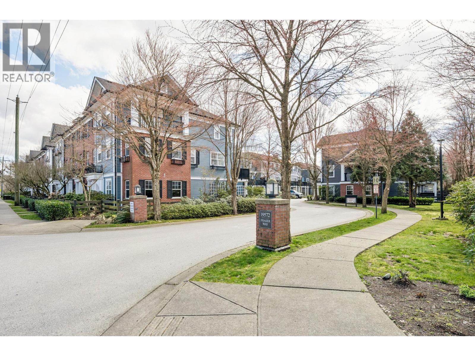 38 19572 FRASER WAY