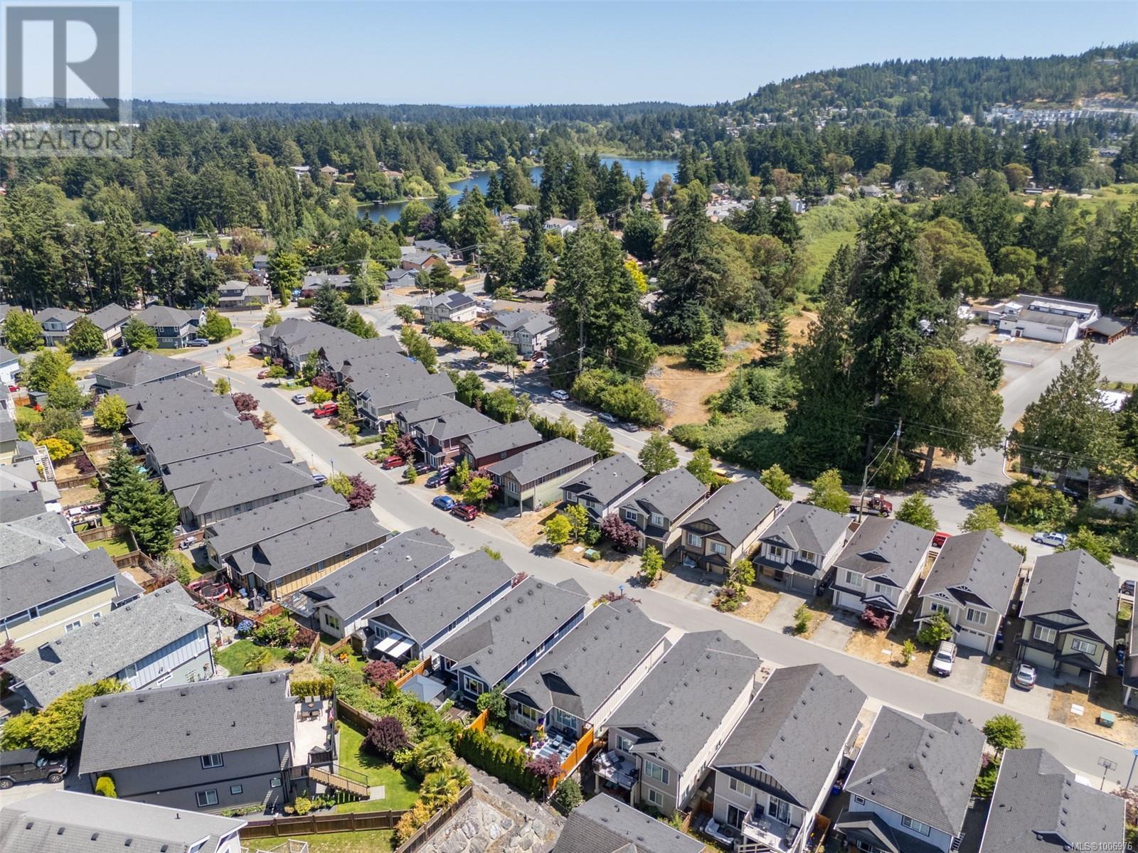 1250 Parkdale Creek Gdns
