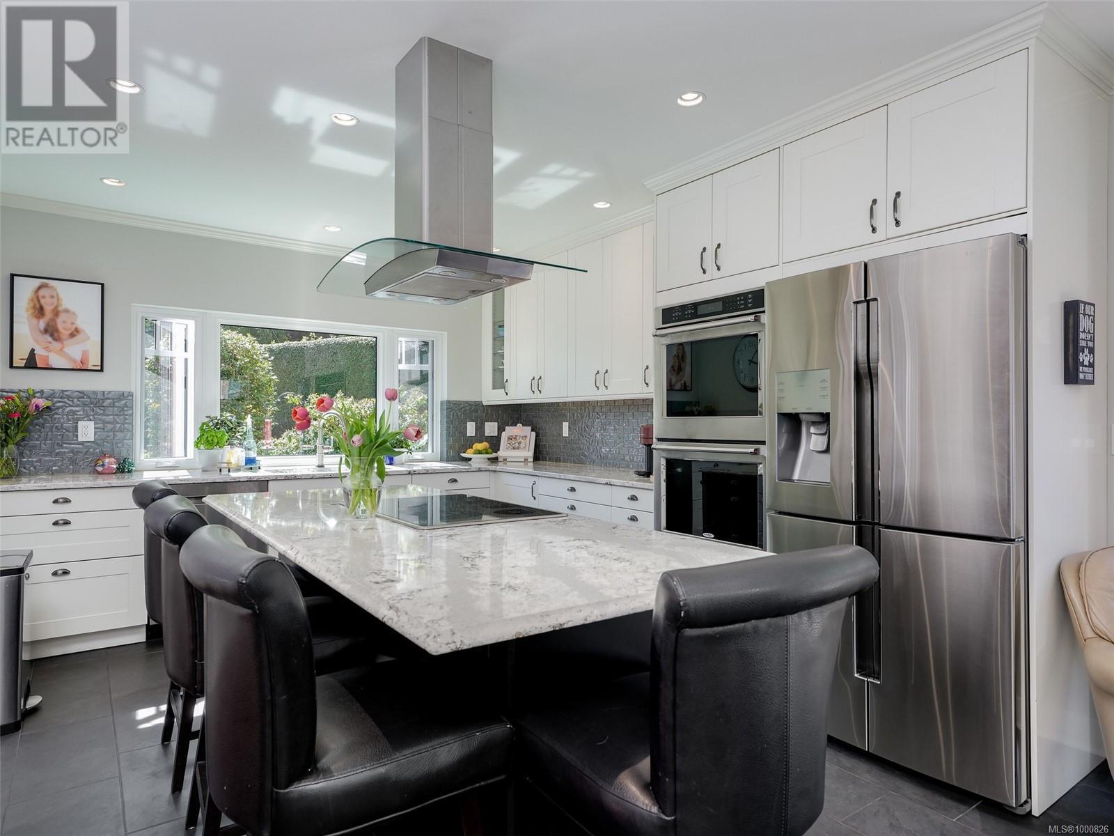 581 Prince Robert Dr