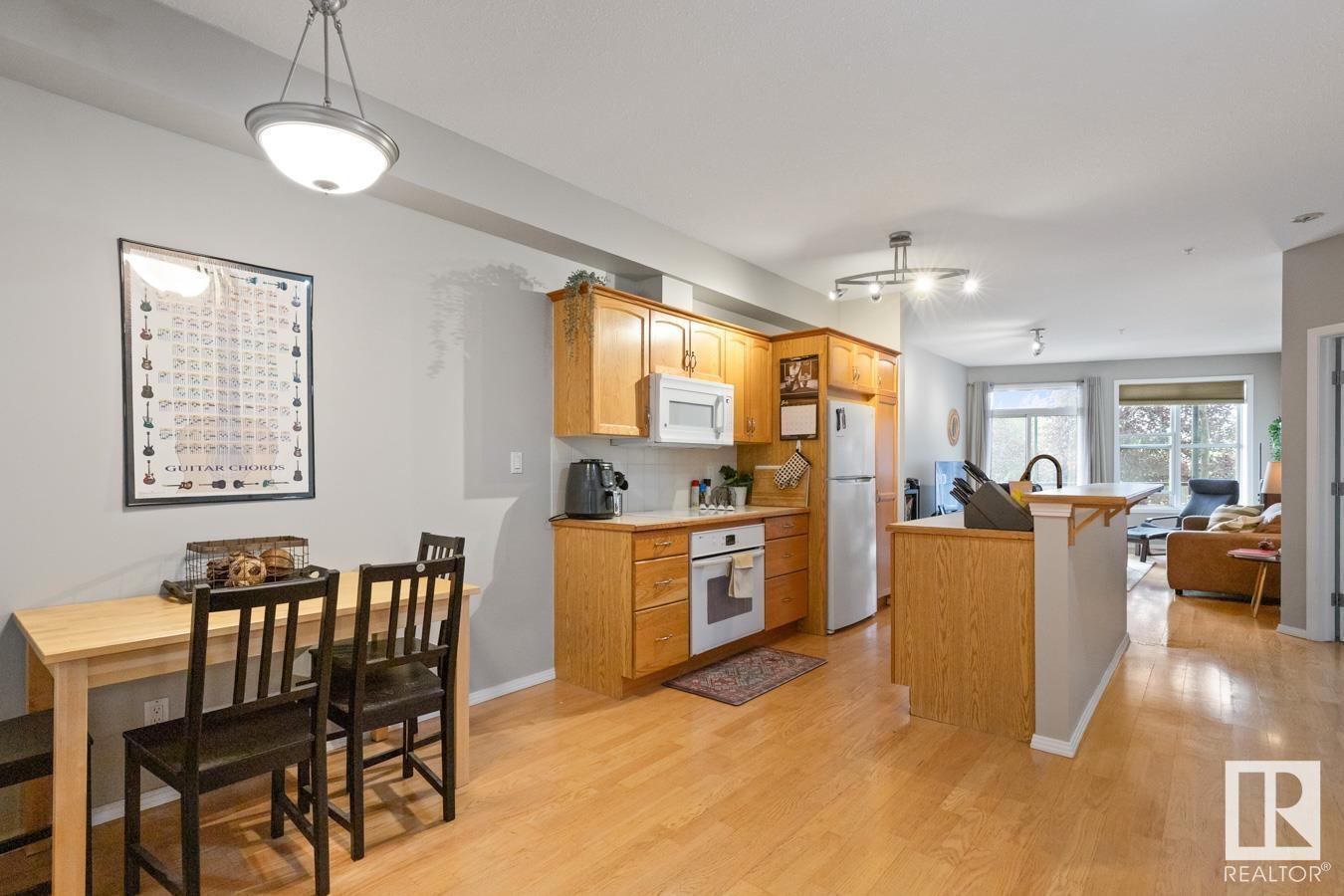 #202 9804 101 ST NW