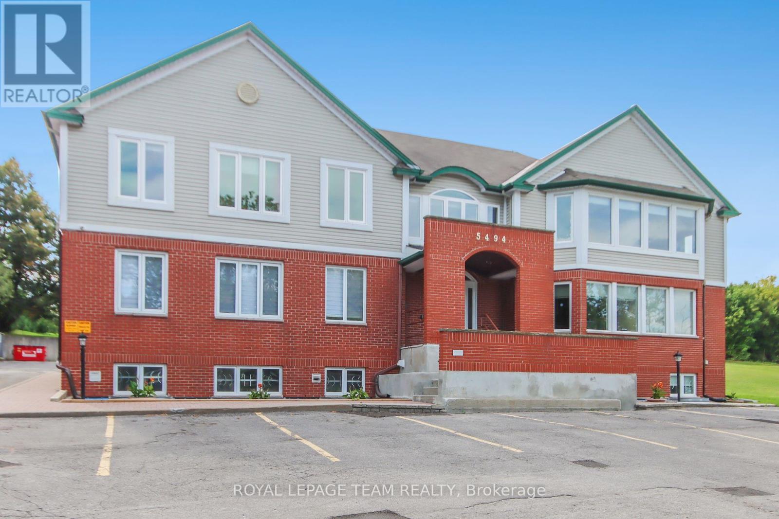 2A - 5494 MANOTICK MAIN STREET