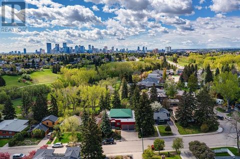 943 30 Avenue NW Calgary AB T2K0A2