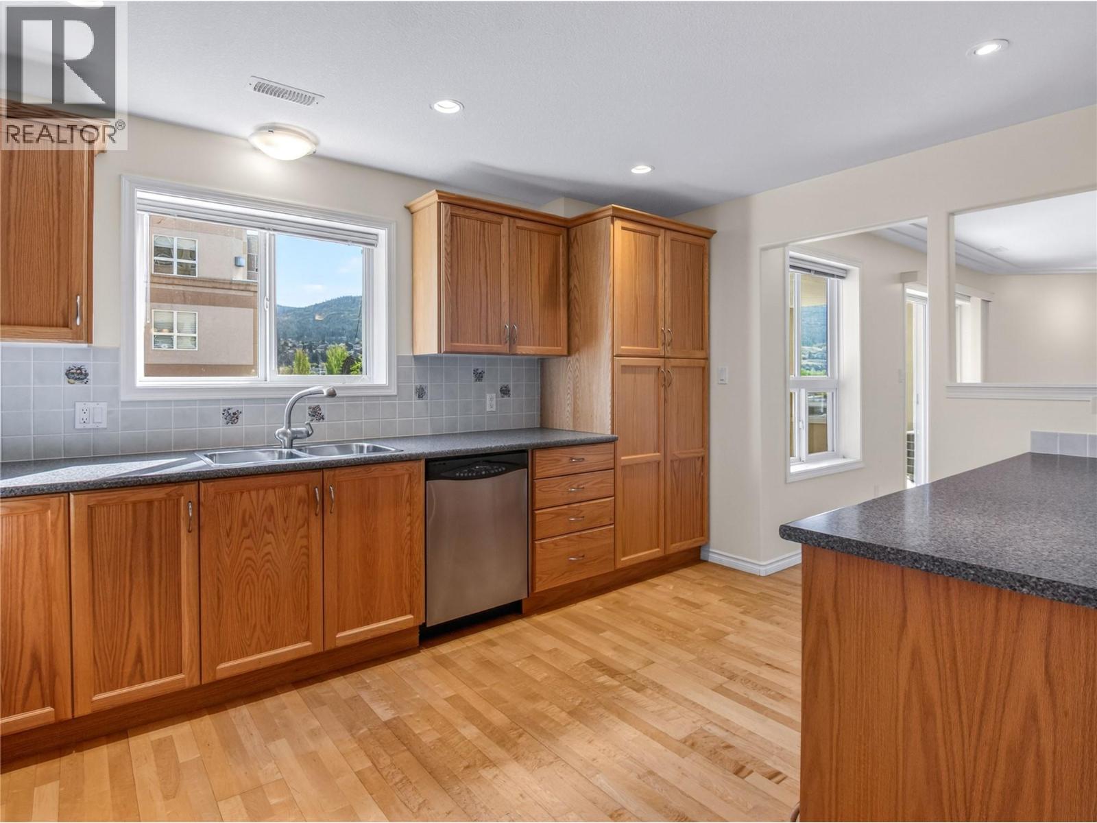 2285 Atkinson Street Unit# 404
