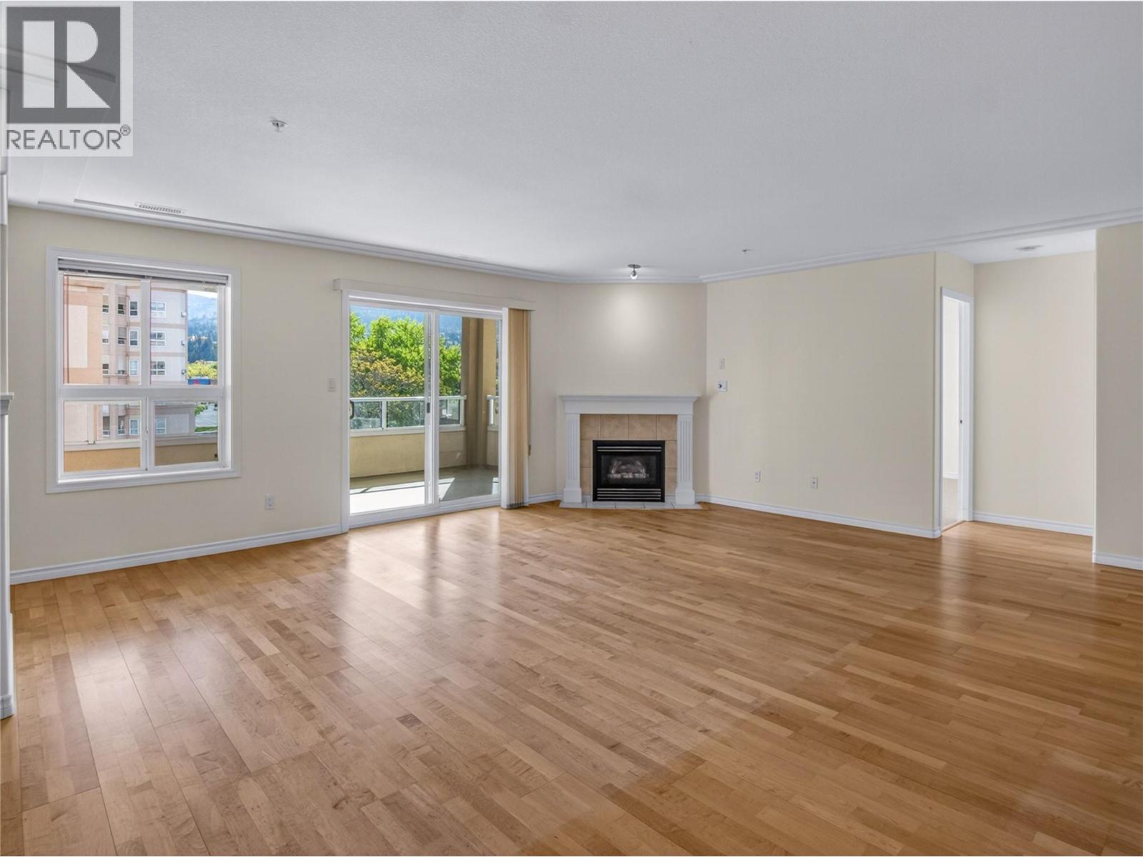 2285 Atkinson Street Unit# 404