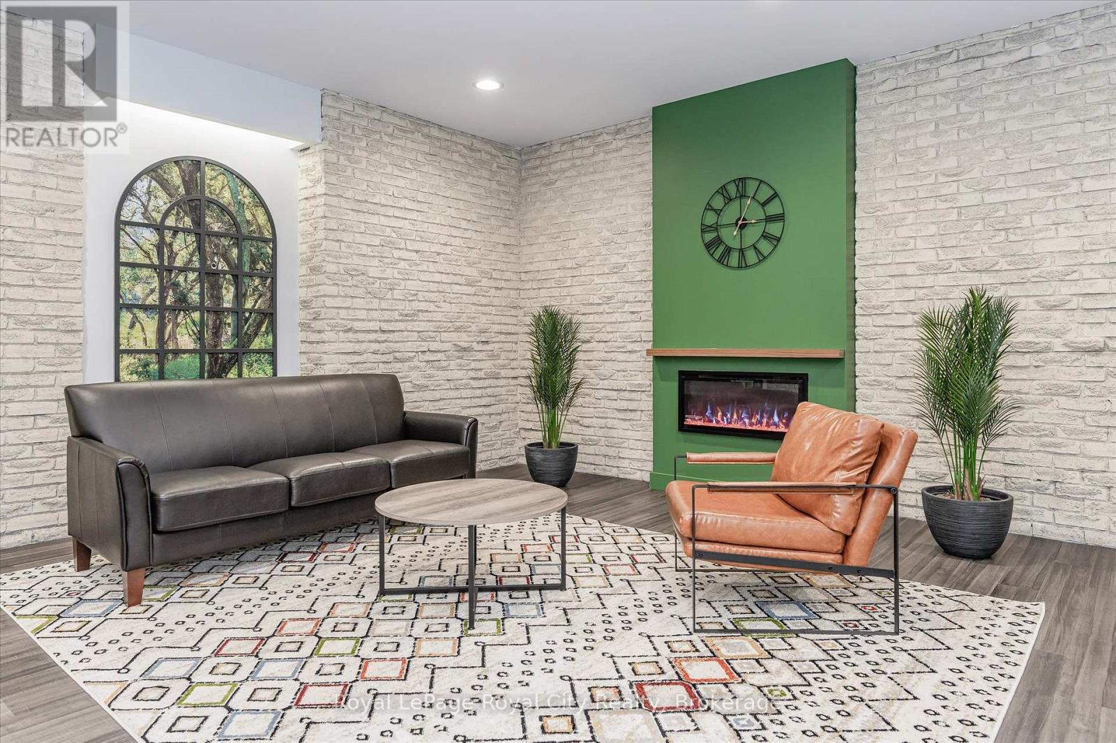 607 - 93 WESTWOOD ROAD