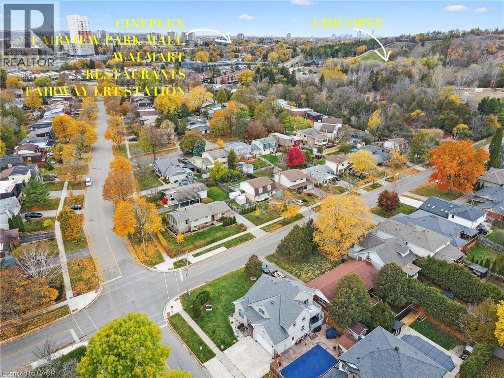 122 GRAND RIVER Boulevard