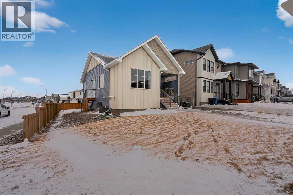 1103 Coalbrook Place W