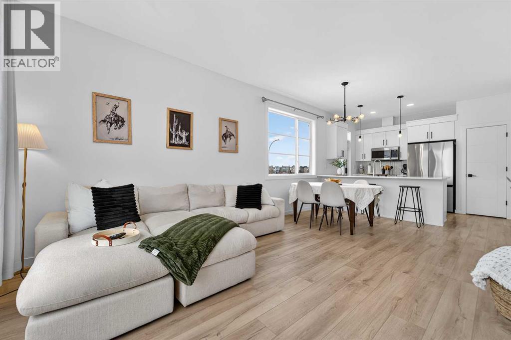 1103 Coalbrook Place W