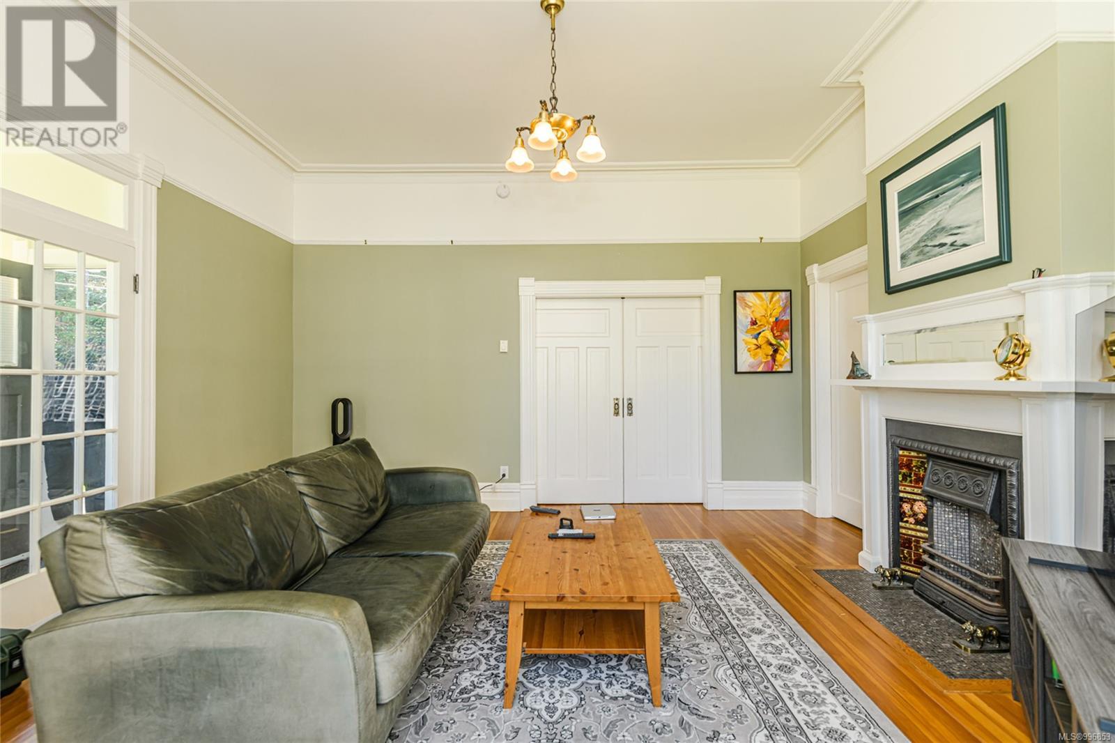 1016 Pemberton Rd