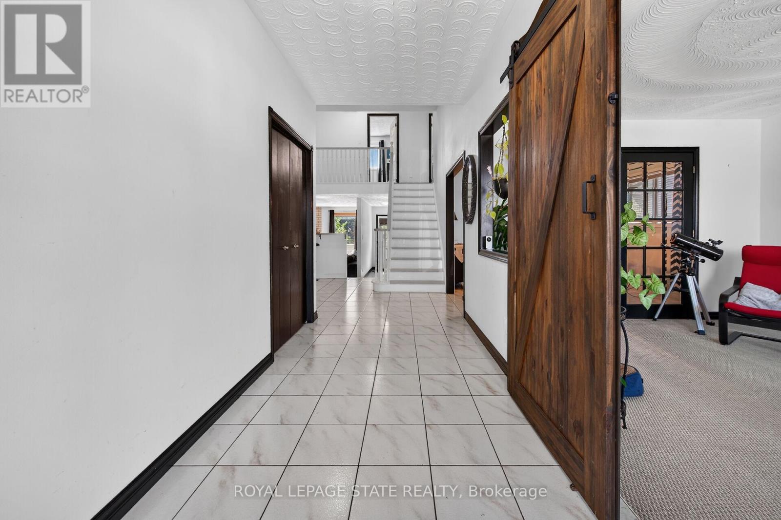 15 ELLEN AVENUE