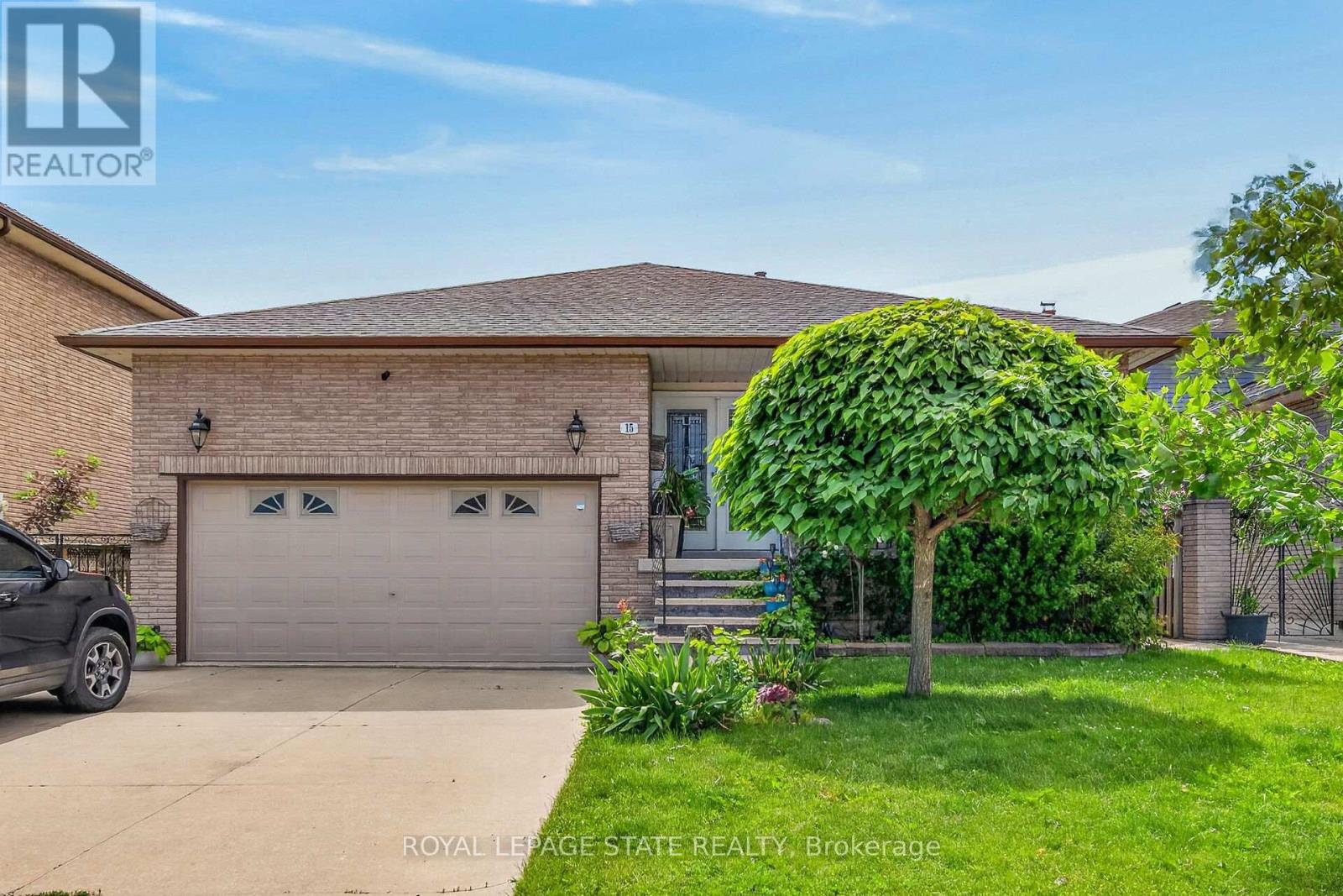 15 ELLEN AVENUE