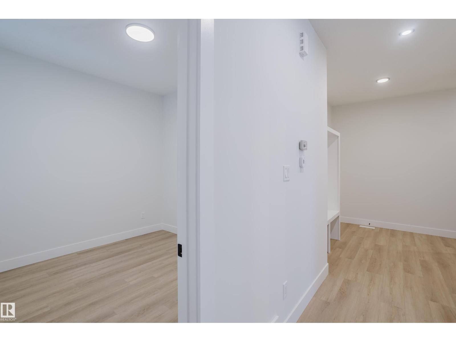 222 EDGEMONT GREEN GR NW