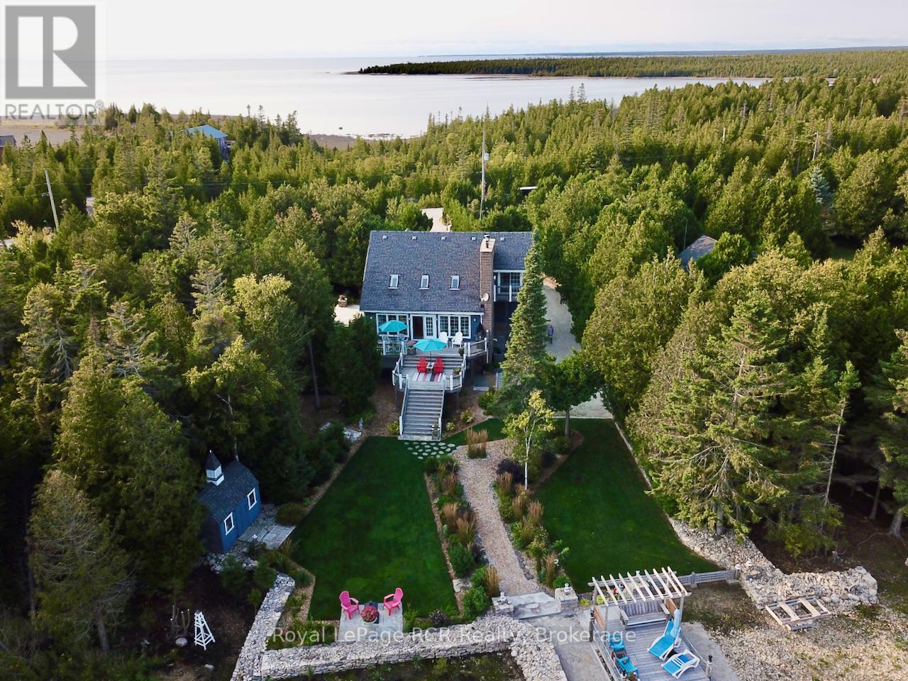 127 PINE TREE HARBOUR ROAD