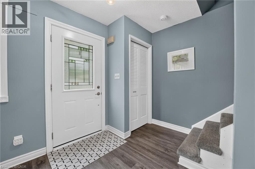 49 BIRCHPARK Drive