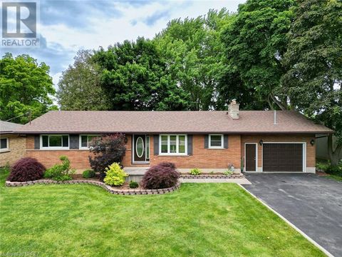 445 POWERLINE Road Brantford ON N3T5L8