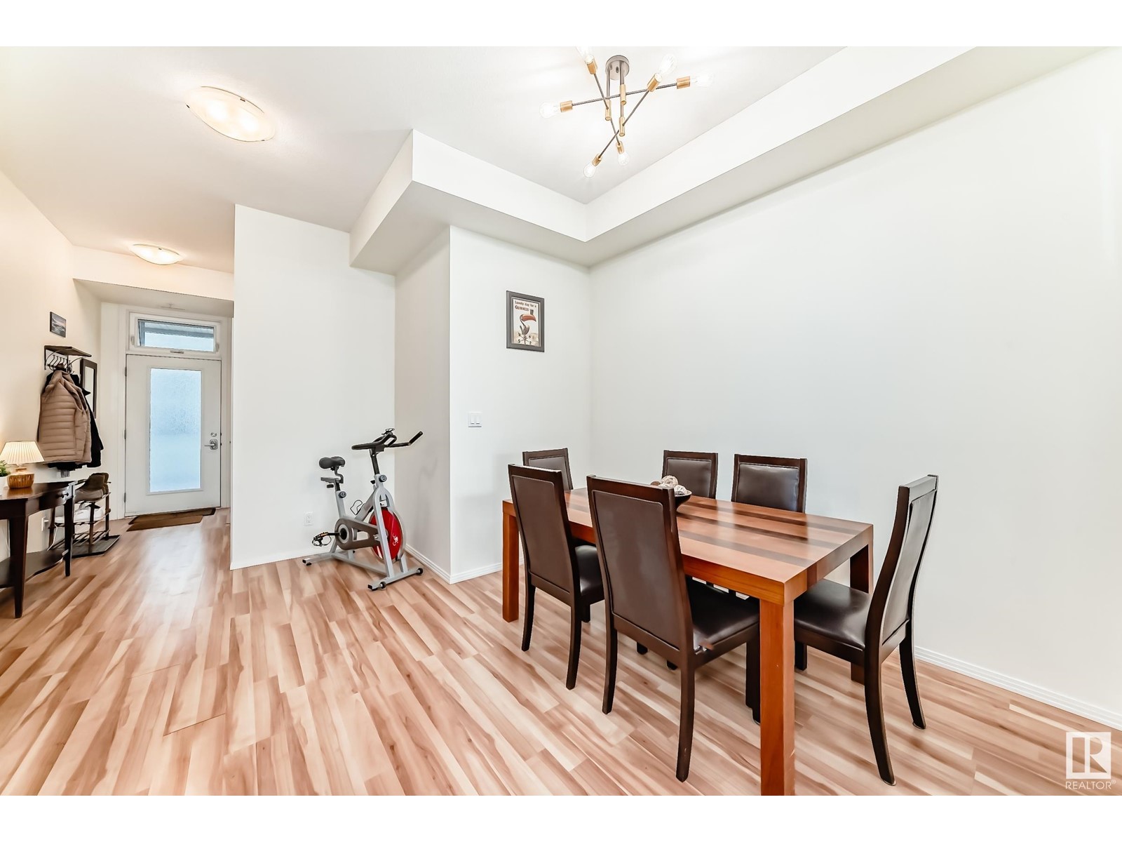 #303 10531 117 ST NW