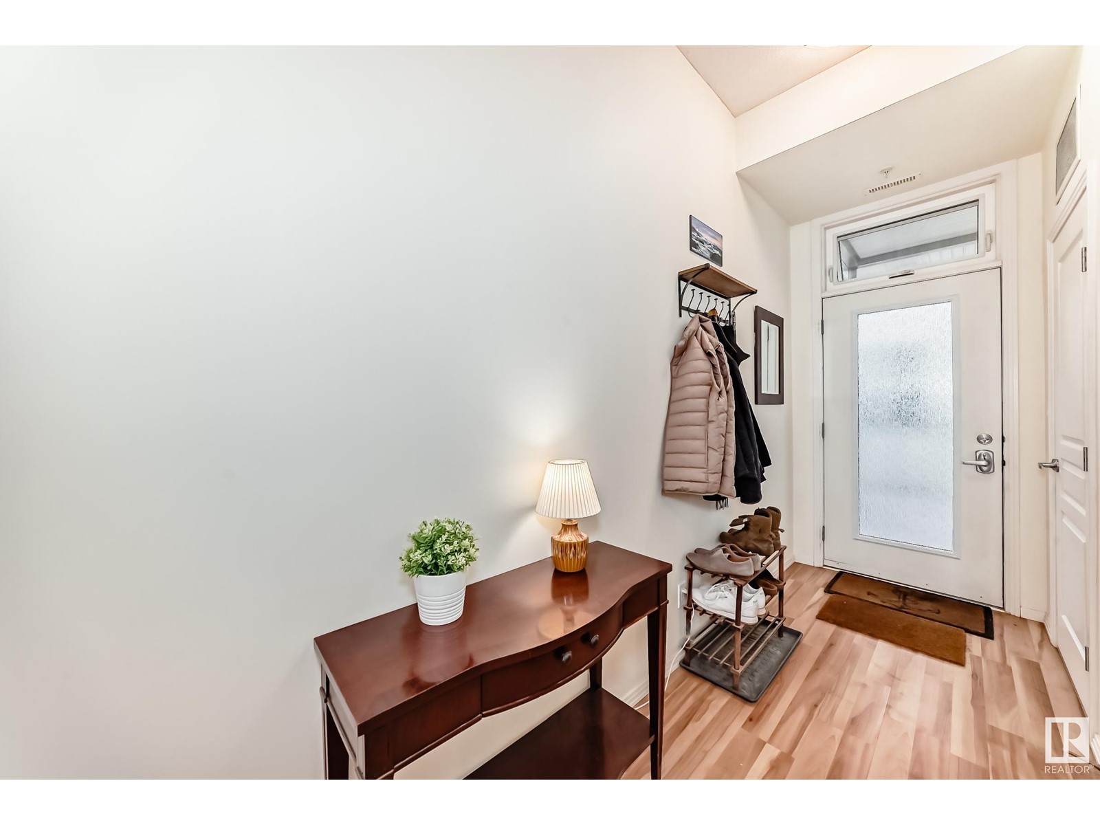 #303 10531 117 ST NW