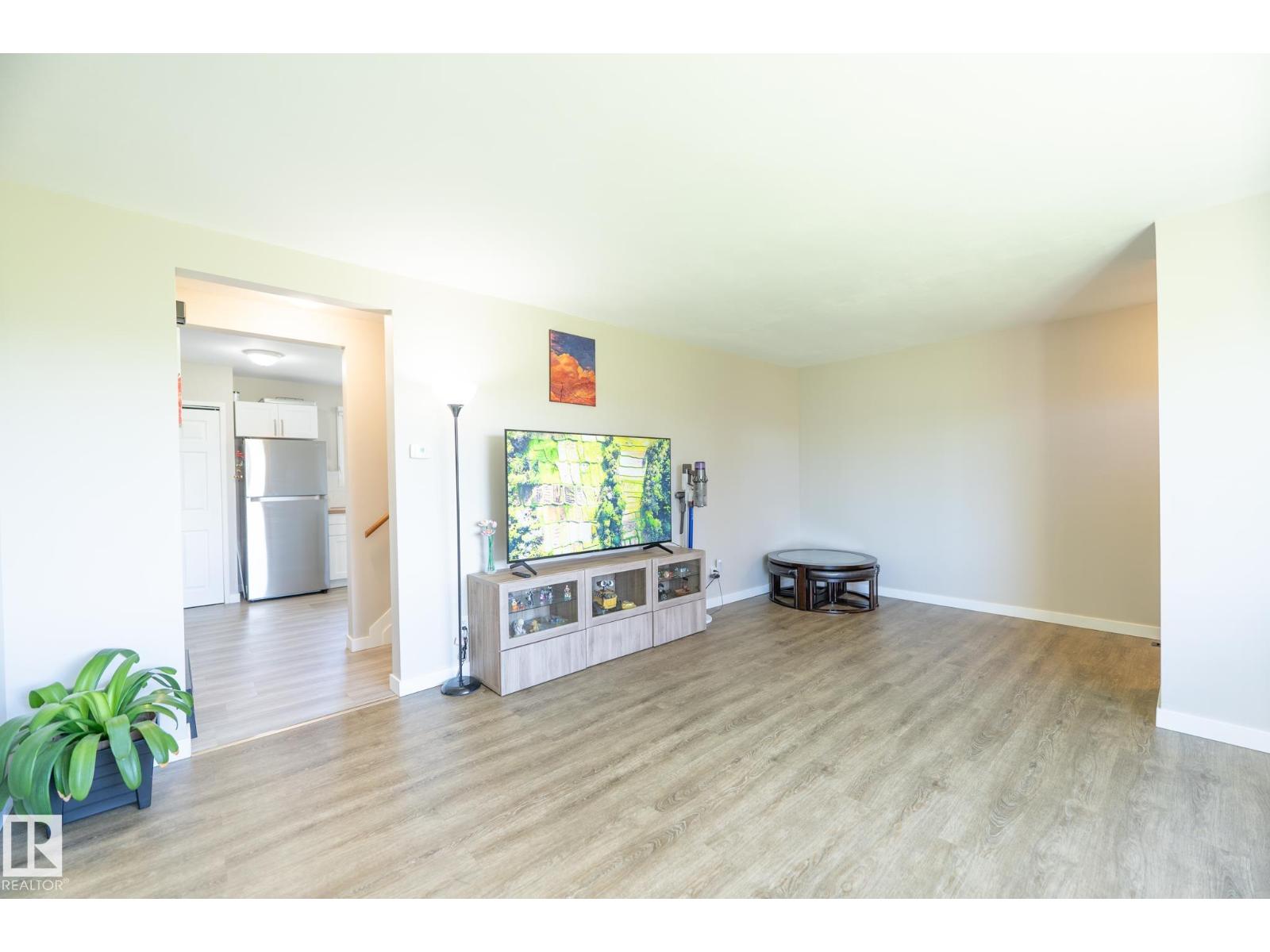 13309 85 ST NW