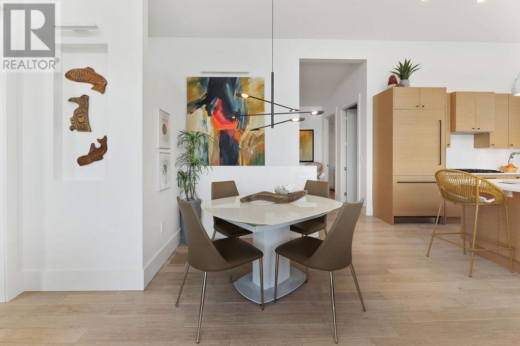 502 SPYGLASS PLACE
