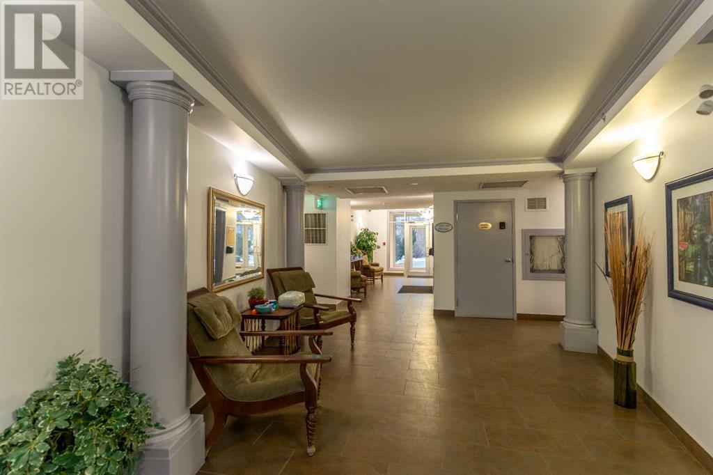 104, 9 Country Village Bay NE