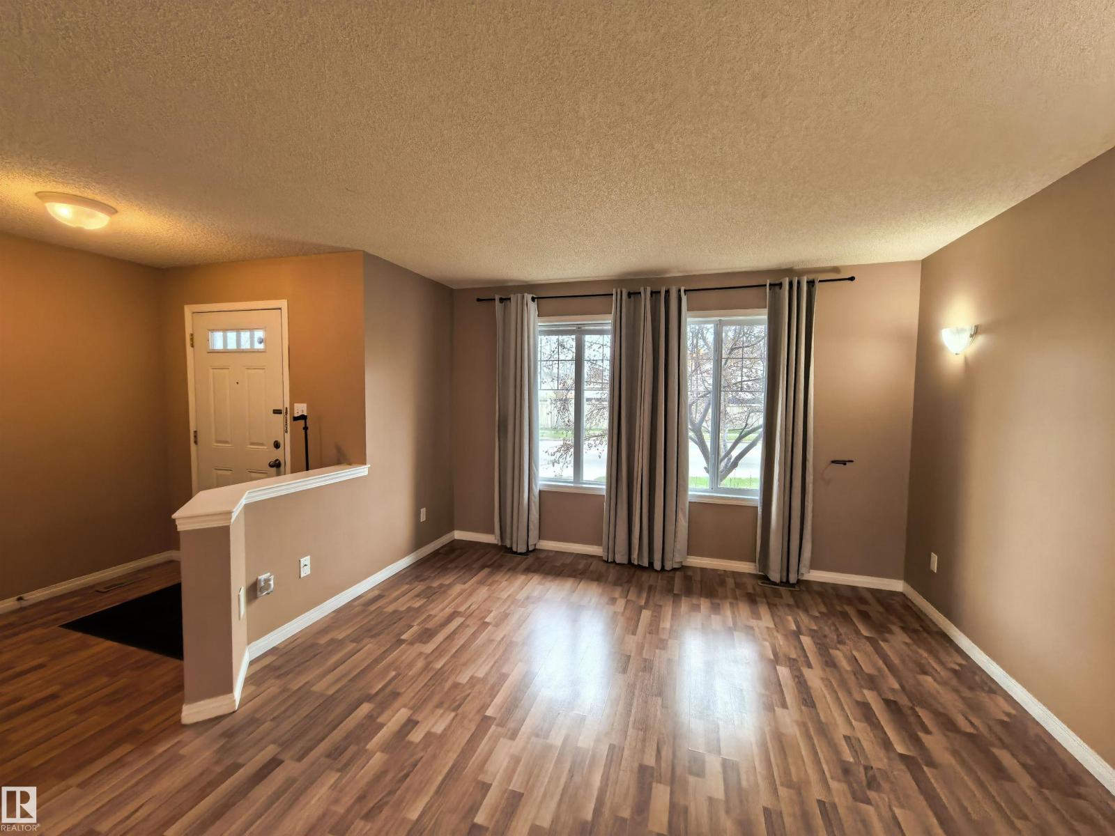 383 Silverberry RD NW