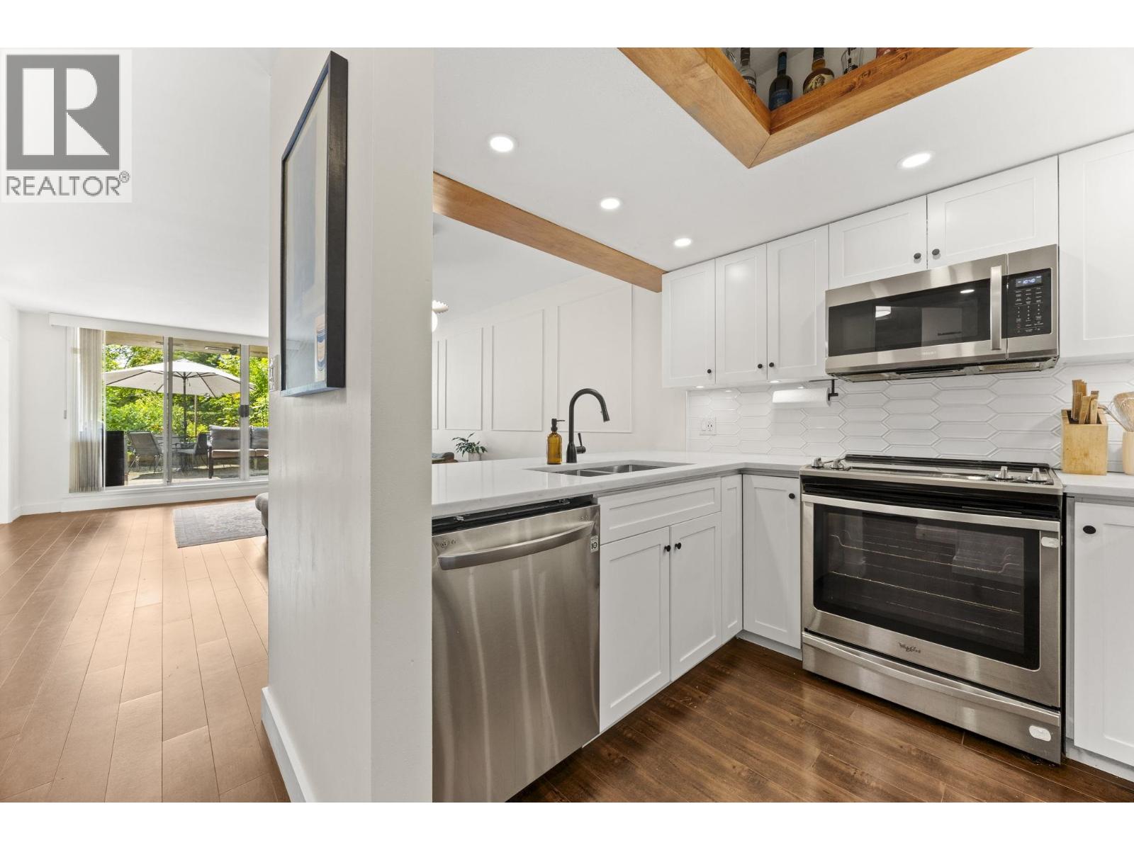 102 1045 QUAYSIDE DRIVE