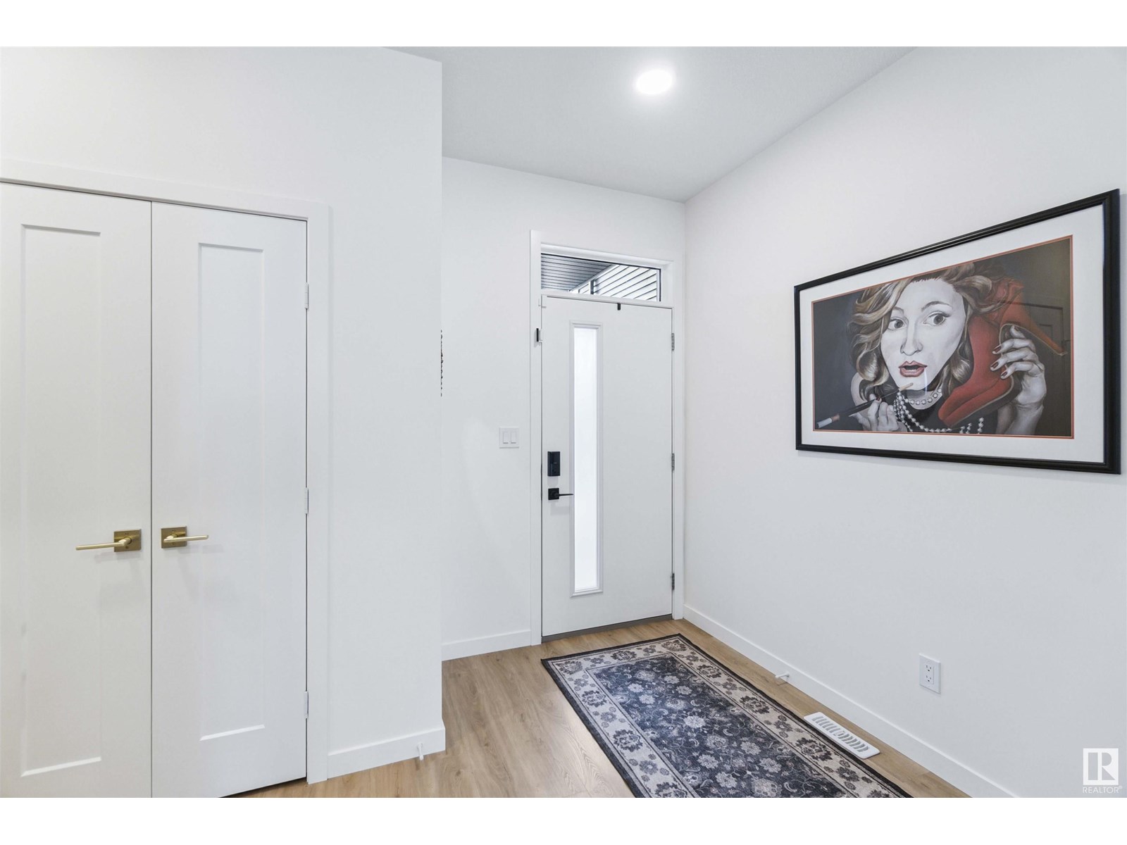 3233 KULAY WY SW