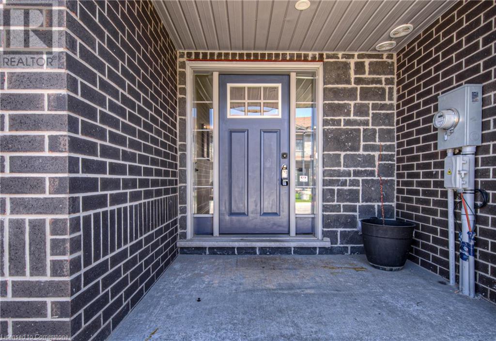 135 HARDCASTLE Drive Unit# 13