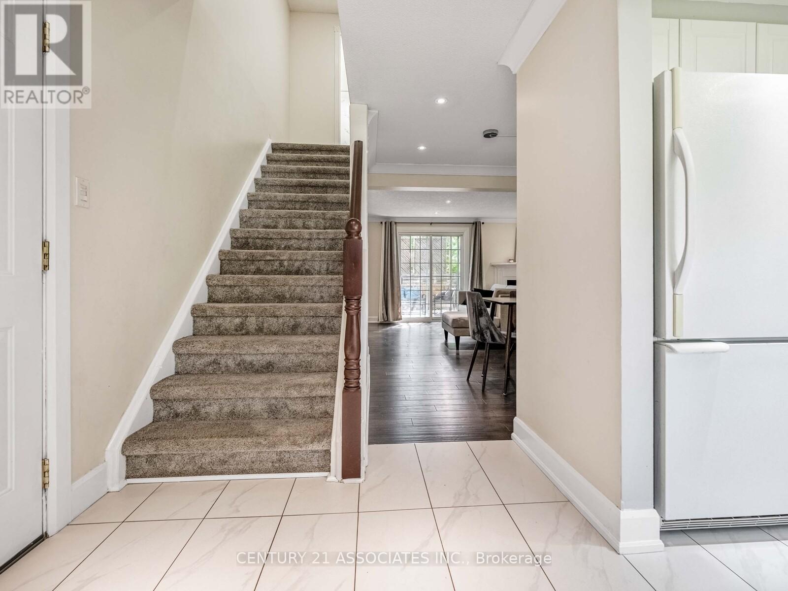 611 PRESTON PARKWAY