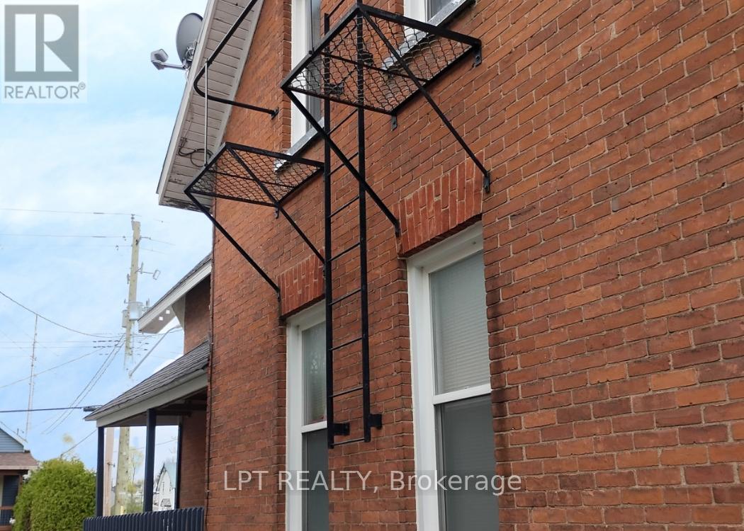 71 MCGONIGAL STREET W
