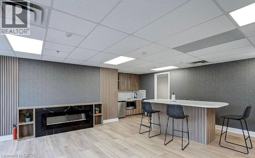 140 BATHURST Street Unit# 207