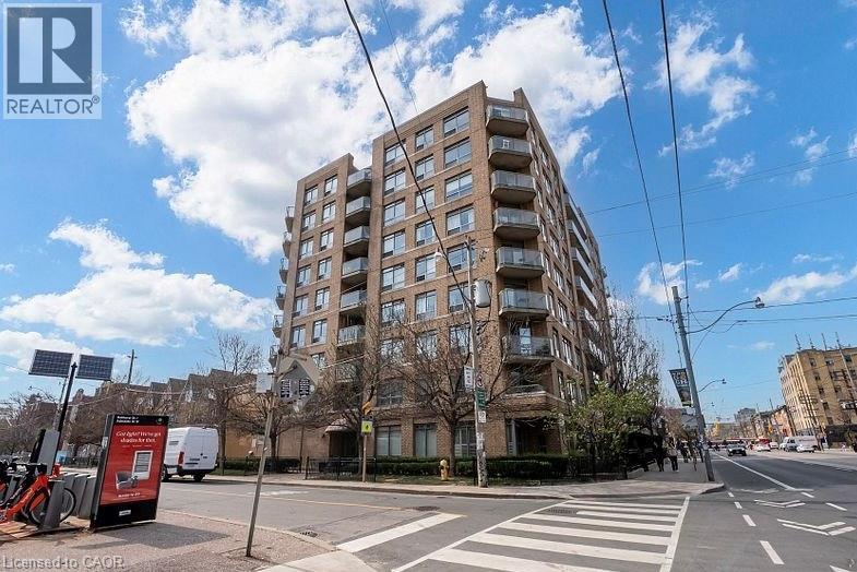 140 BATHURST Street Unit# 207